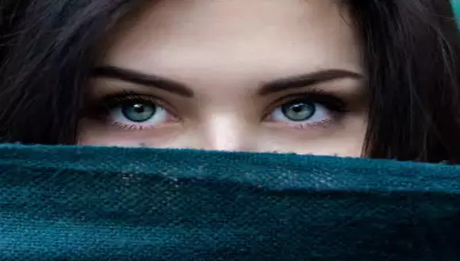 9 Ways To Read Eyes And Know What They Are Thinking