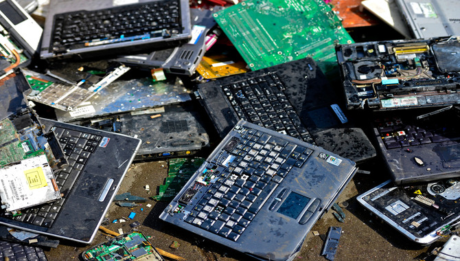 How To Properly Recycle Electronic Devices