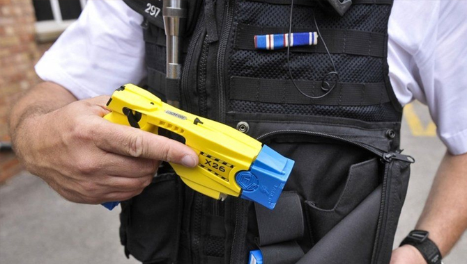 7) Is it possible to travel internationally with a taser