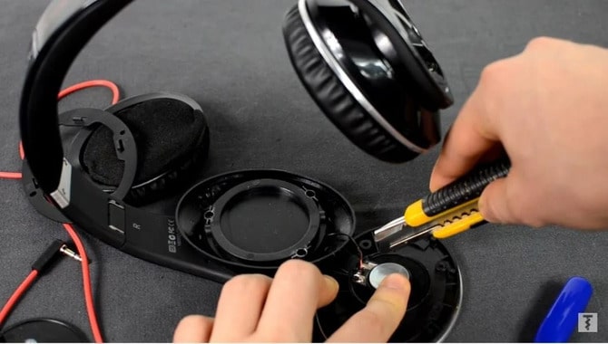 Tips For Repairing Headphones