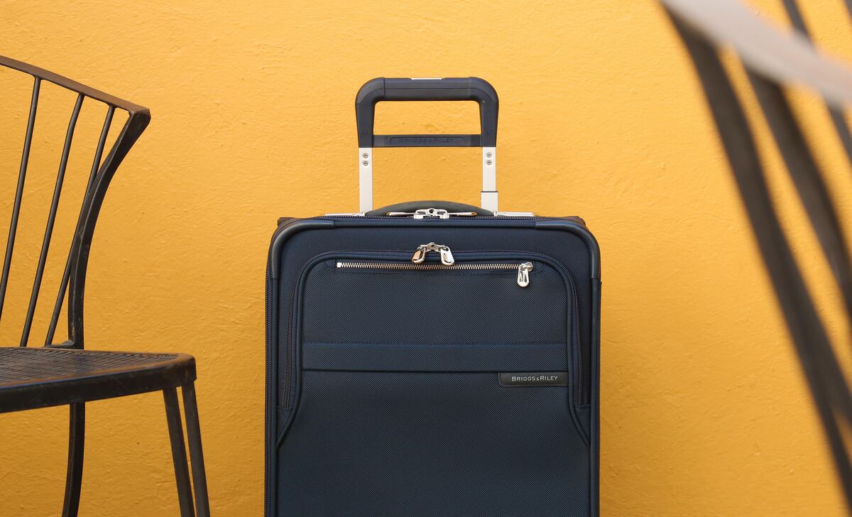 What Are the Most Common Size and Weight Limits for Checked Luggage